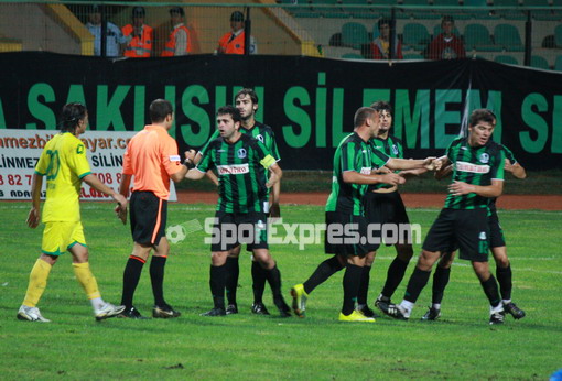 Sakaryaspor:2 - �anl�urfaspor:0