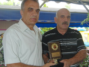 degirmenciye-tesekur-plaketi-verildi