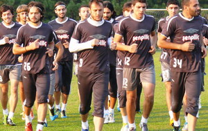 Sakaryaspor, Denizlispor karşısında iddialı