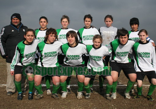 Sakarya BF -İzmit Belediye : 1-4