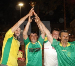 Valeybol'da Şampiyon'un Adı Bayat