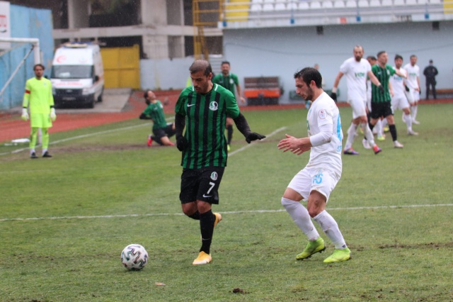 Pazarspor-Sakaryaspor: 2-3
