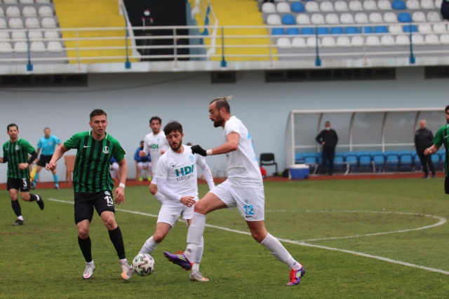 Pazarspor-Sakaryaspor: 2-3