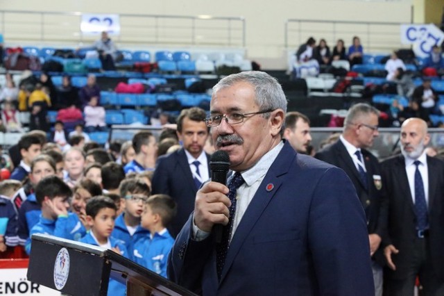 Hep birlikte daha büyük başarılara imza atacağız