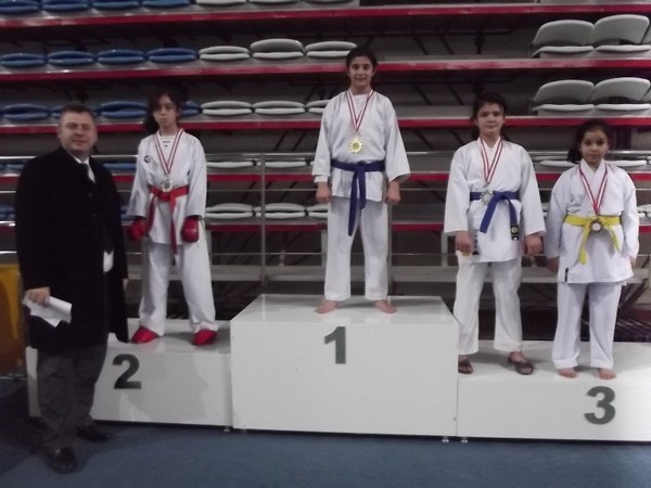 İller Arası Karate Lig 17 Madalya
