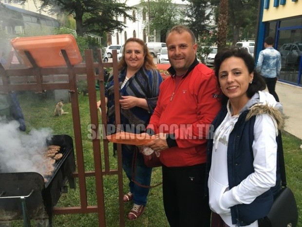 Şampiyonluğu mangal partisi ile kutladılar