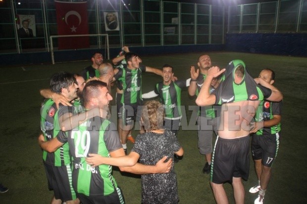 Sapanca Olgunlar Turnuvasında Şampiyonlar belli oldu