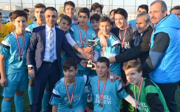 Orta Okullarda Şampiyon 21 Haziran