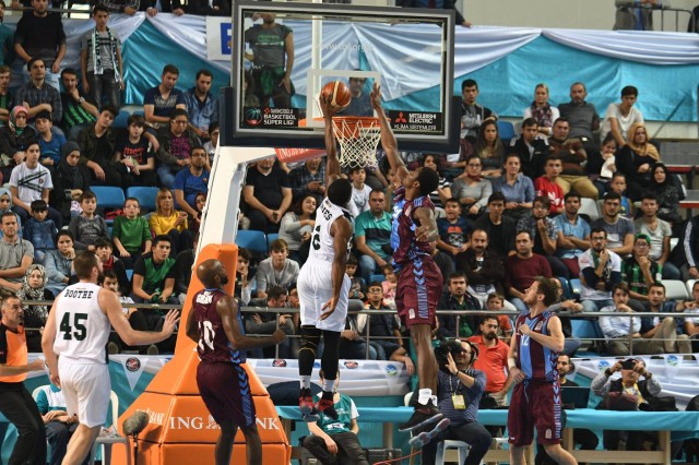 Sakarya Büyükşehir-Trabzonspor:87-82