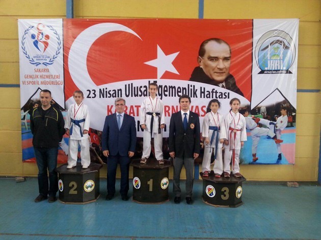 23 Nisan Karete Tunruvası Akyazı'da yapıldı