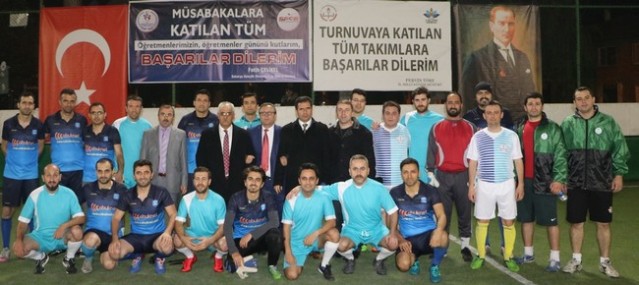 24 Kasım Futbol Turnuvası Şampiyonu Hendek MTAL