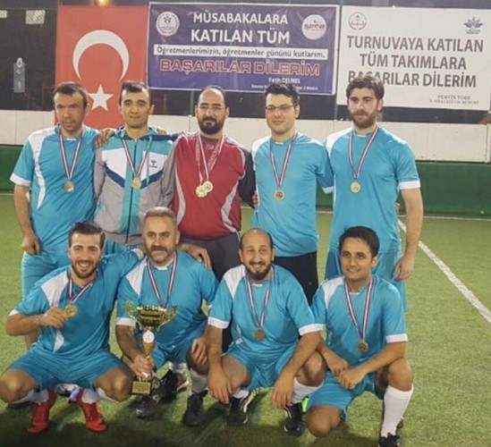24 Kasım Futbol Turnuvası Şampiyonu Hendek MTAL