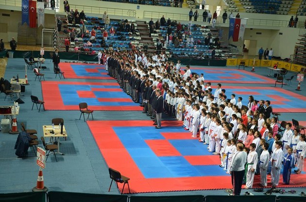Karate'de Şehitler Anıldı