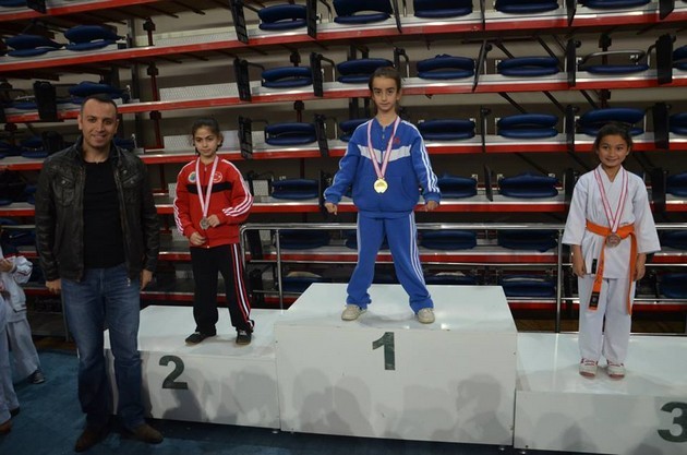Karate'de Şehitler Anıldı