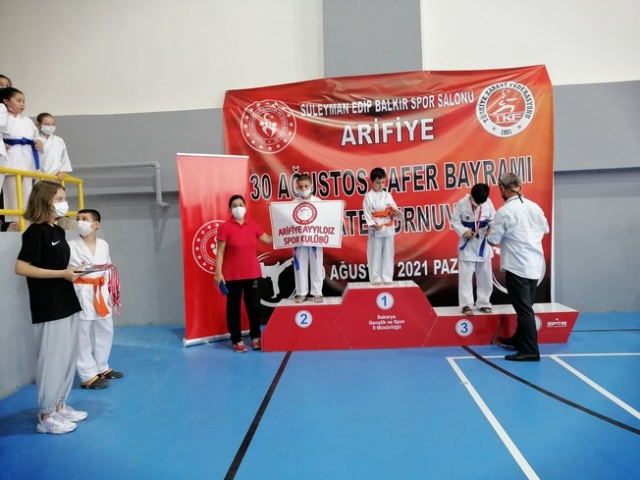 Karate'de 30 Ağustos Coşkusu