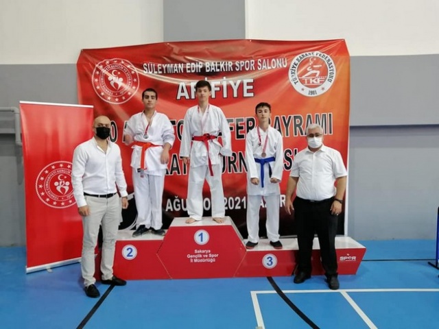 Karate'de 30 Ağustos Coşkusu