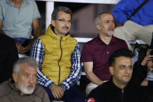 Plajda Şampiyon Kocaalispor