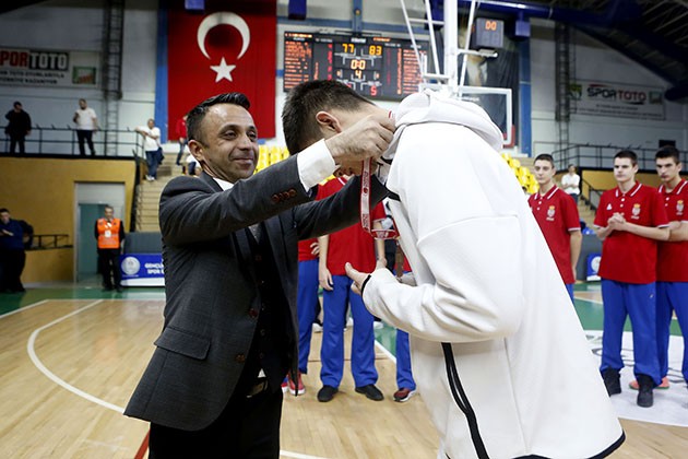 Sakarya'da Şampiyon Fransa