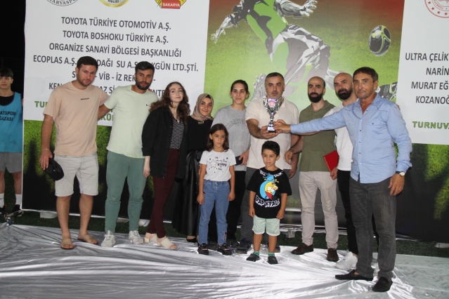 Olgunlar Futbol Turnuvası'nda Şampiyon İZREK