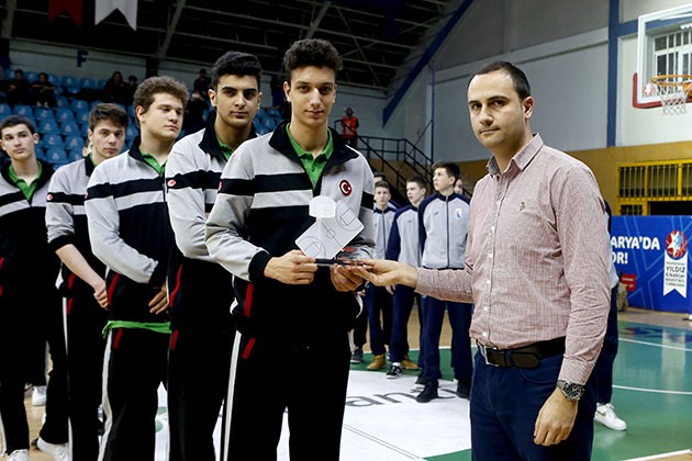 Sakarya'da Şampiyon Fransa