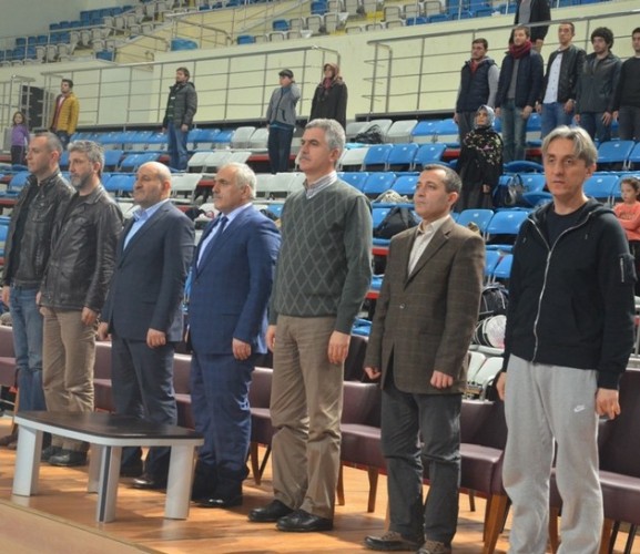 8 Mart Bayanlar Karate Turnuvası
