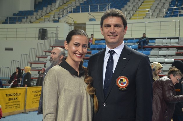 8 Mart Bayanlar Karate Turnuvası