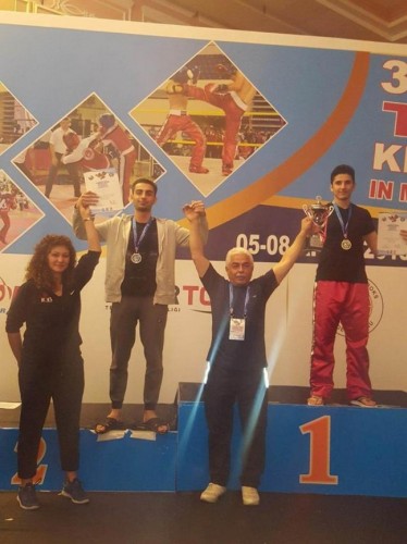 Şampiyona davullu zurnalı karşılama