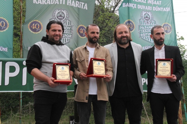 Pazarköy Eğitimspor şampiyonluk kupasını aldı