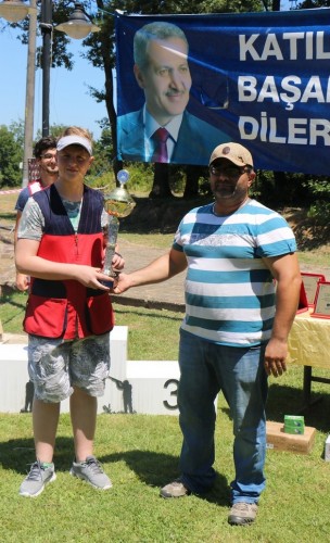 Avcılardan Tam İsabet