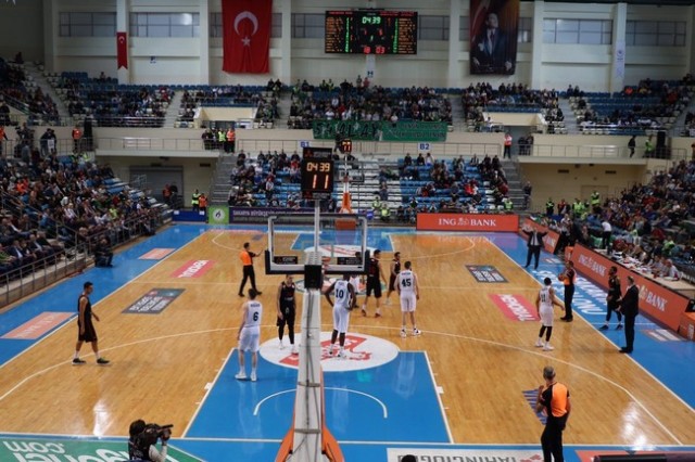 Sakarya Büyükşehir-Gaziantep Basket: 79-57