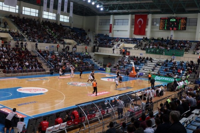 Sakarya Büyükşehir-Gaziantep Basket: 79-57