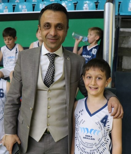 Basketbolda 23 Nisan Coşkusu