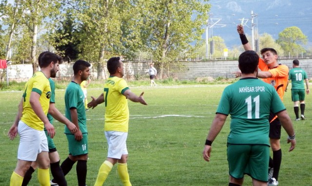 Akhisarspor-Bayatspor: 3-2