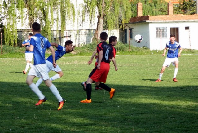 Kemaliyespor ikide iki yaptı 4-3