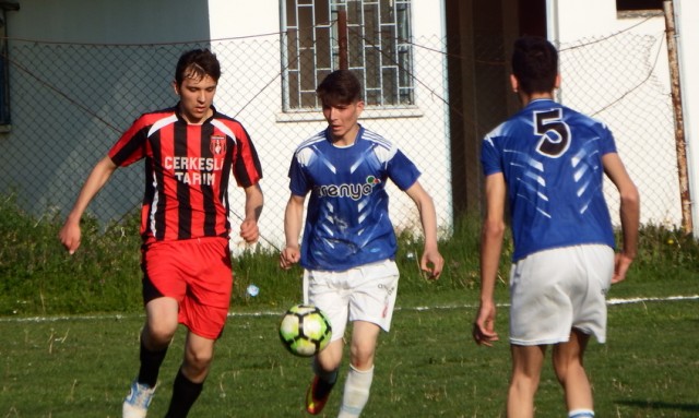 Kemaliyespor ikide iki yaptı 4-3