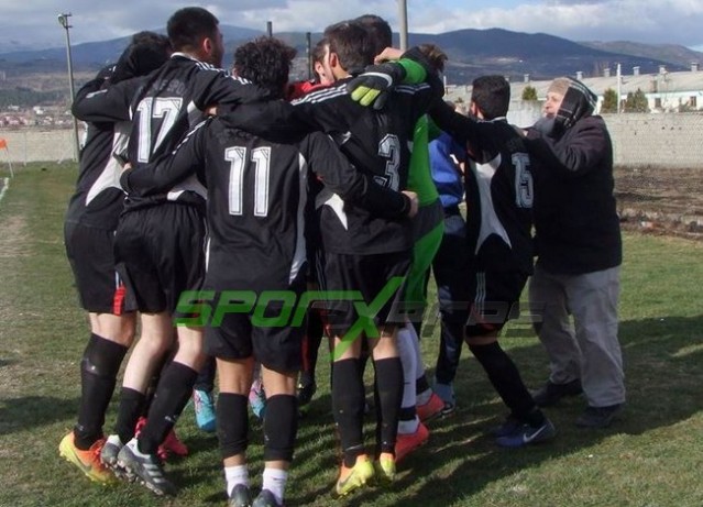 Geyvespor-Karaaptiler Akın:1-0