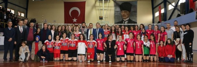 Gençler Voleybolda Şampiyonlar belli oldu