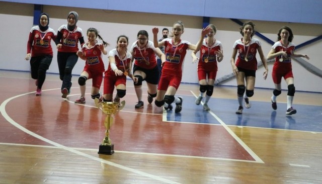 Gençler Voleybolda Şampiyonlar belli oldu