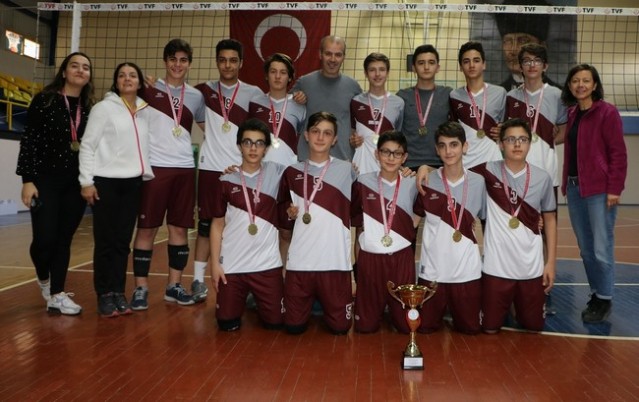 Gençler Voleybolda Şampiyonlar belli oldu