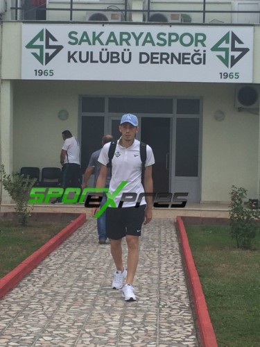 Sakaryaspor Bolu'da kampa girdi.