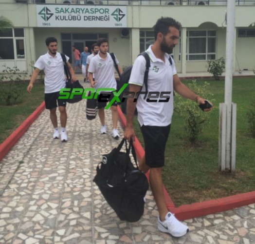 Sakaryaspor Bolu'da kampa girdi.