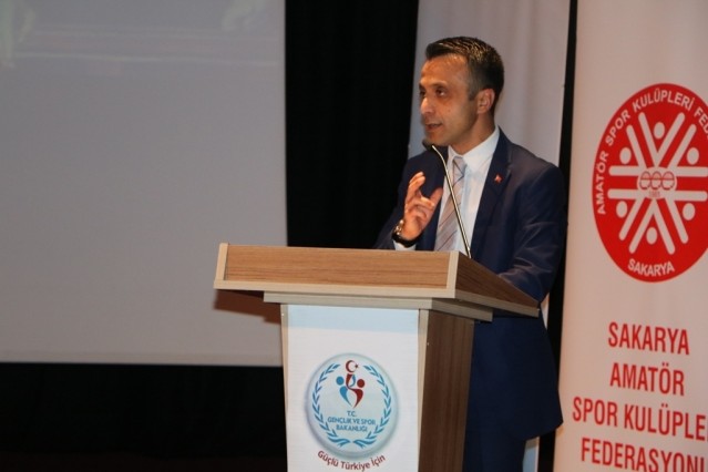 Yılın sporcularına ödülleri verildi