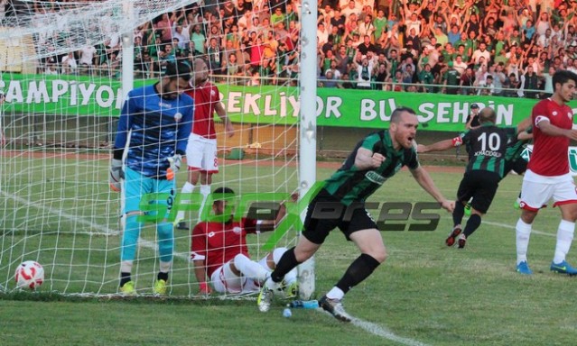 Sakaryaspor-Adliyespor:3-0