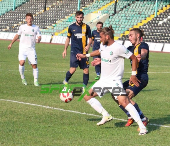 Derincespor-Sakaryaspor