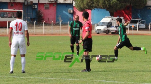 Bergama Belediyespor-Sakaryaspor