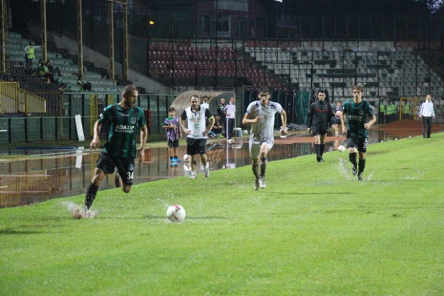 Sakaryaspor Yomraspor maçı fotoğrafları