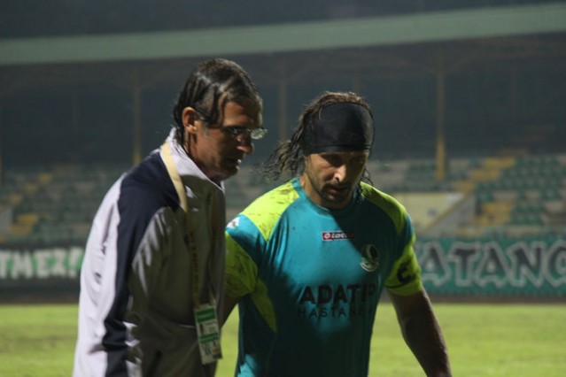 Sakaryaspor Yomraspor maçı fotoğrafları