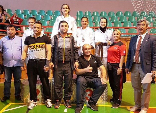 Judocular Madalyaları kaptı