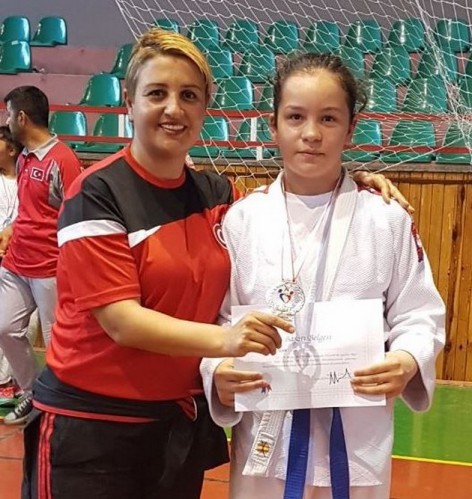 Judocular Madalyaları kaptı