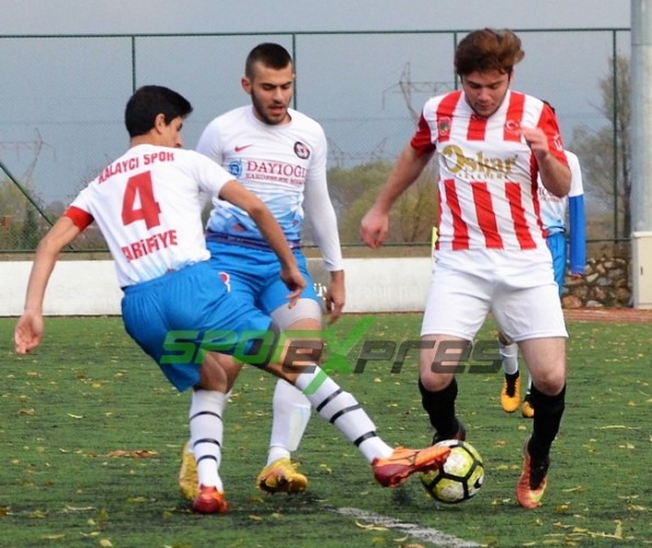 Hendek Boğazspor-Arifiye Kalaycıspor:  4-4  (U19)